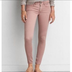 AMERICAN EAGLE • dusty rose sateen jegging